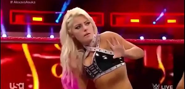  Alexa Bliss vs Asuka part 1